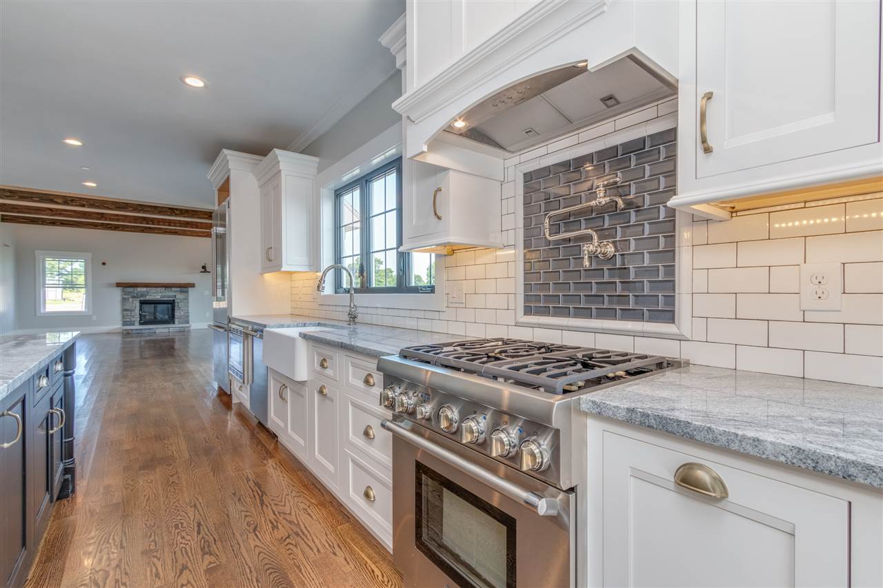 6 Dunbarton Center Road, Unit 10 Bow, NH 03304 - Photo 5 of 40 Gallery Image 5