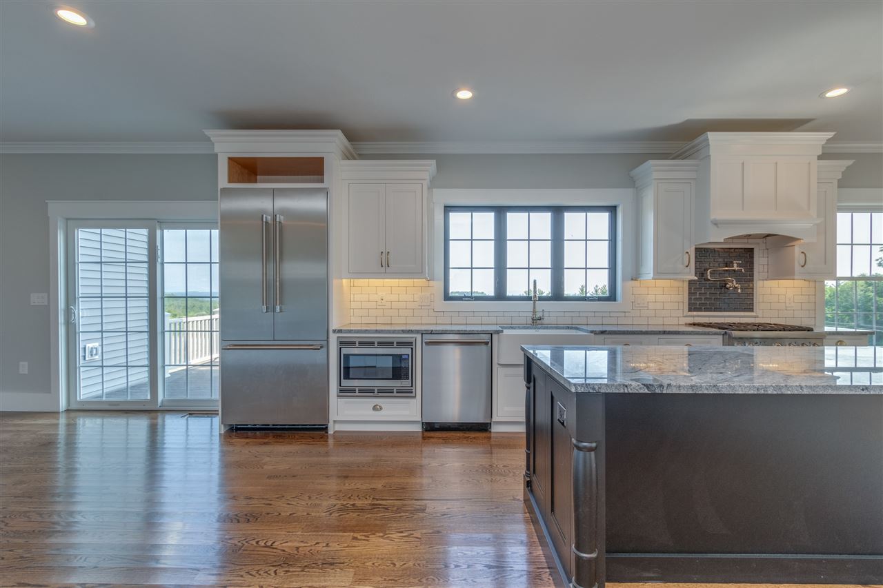6 Dunbarton Center Road, Unit 10 Bow, NH 03304 - Photo 10 of 40 Gallery Image 10