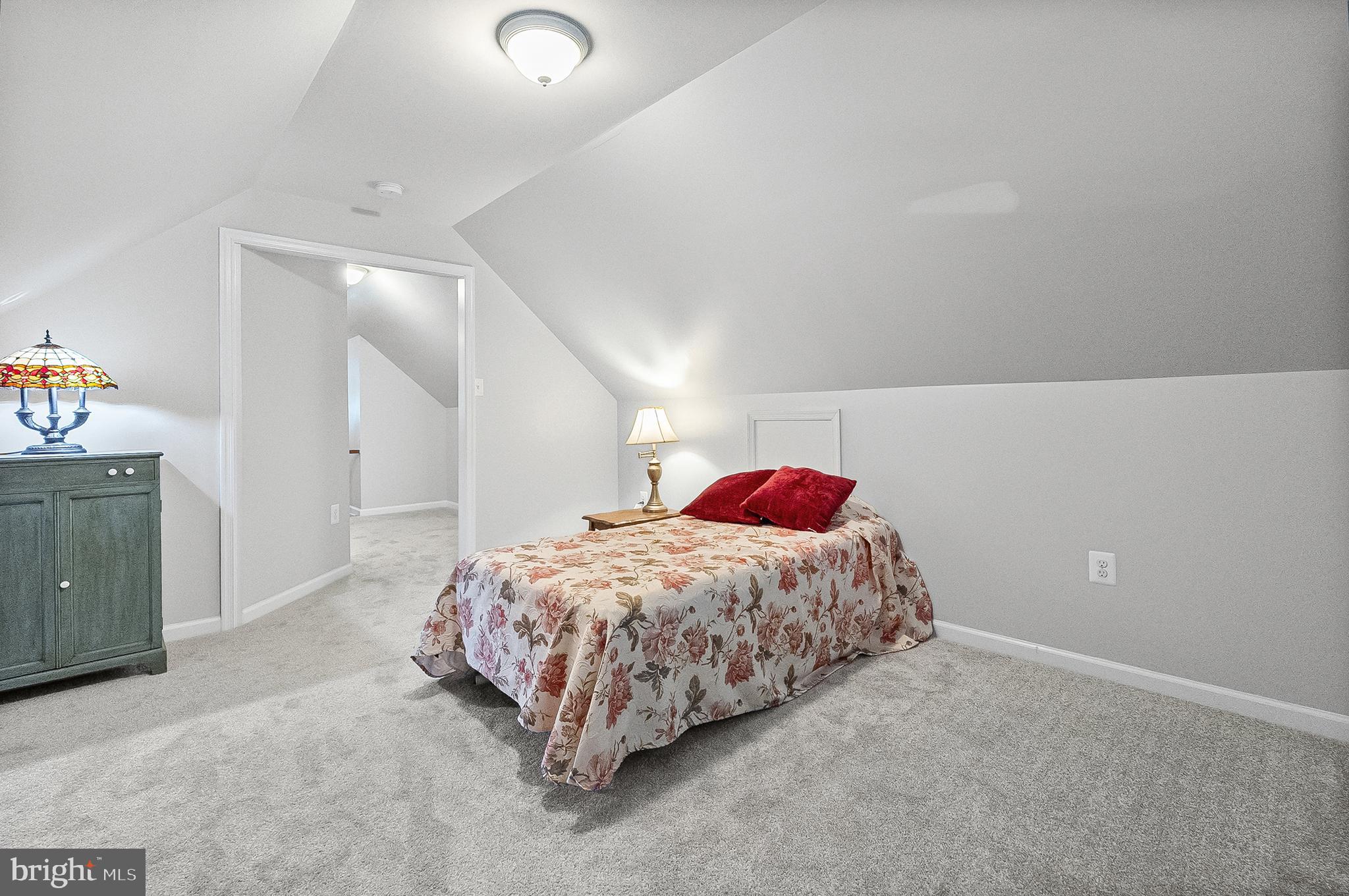 2501 1/2 Wentworth Road Baltimore, MD 21234 - Photo 20 of 31 2nd floor bedroom