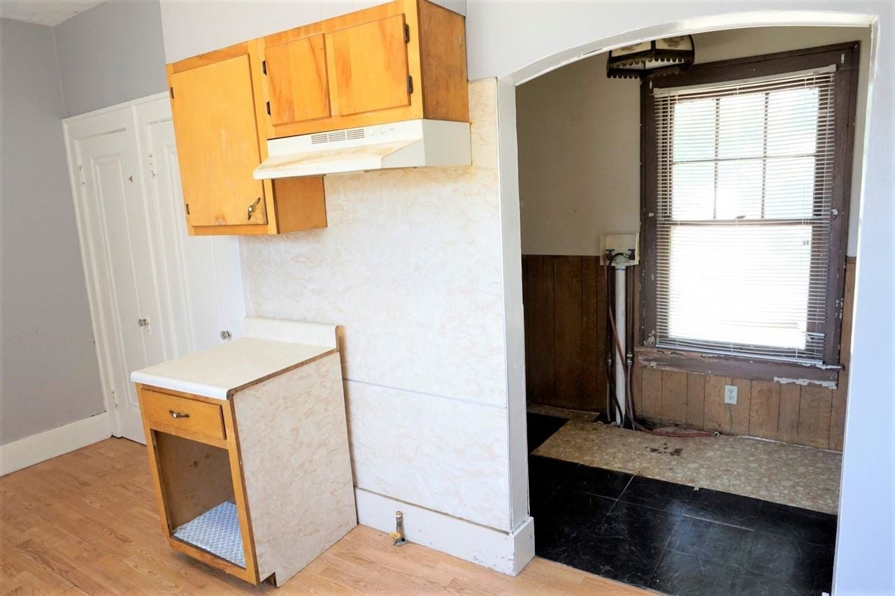 1202 Cedar Street Perry, OK 73077 - Photo 17 of 25 Gallery Image 17