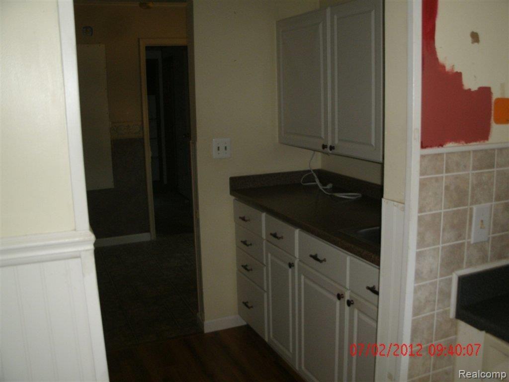 3152 Harrison Avenue Rochester, MI 48307 - Photo 8 of 19 7-2-2012 (20).JPG
