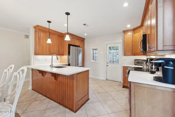 $875,000 | 2 Woodbine Place, Unit 56, Hilton Head Island, SC 29928