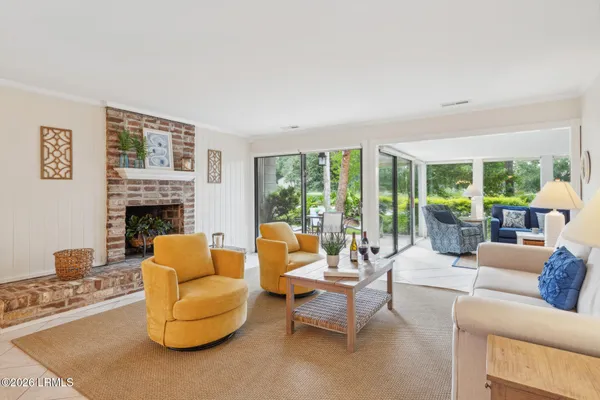 $875,000 | 2 Woodbine Place, Unit 56, Hilton Head Island, SC 29928