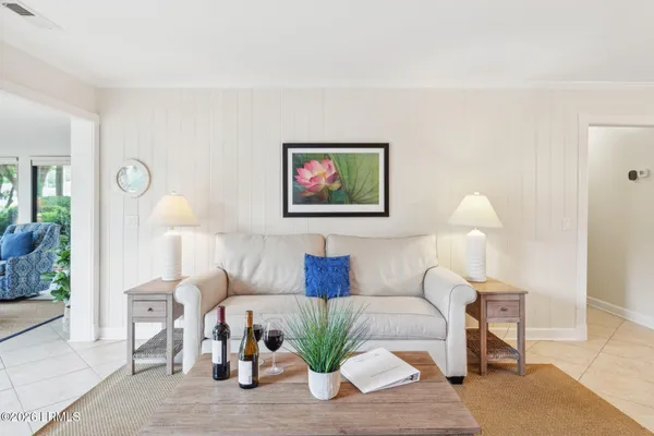 $875,000 | 2 Woodbine Place, Unit 56, Hilton Head Island, SC 29928