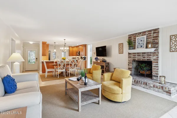 $875,000 | 2 Woodbine Place, Unit 56, Hilton Head Island, SC 29928