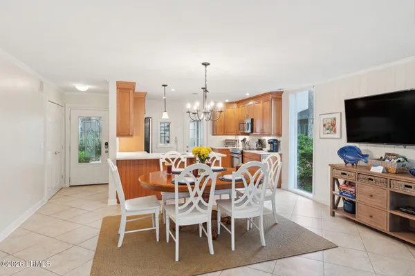 $875,000 | 2 Woodbine Place, Unit 56, Hilton Head Island, SC 29928