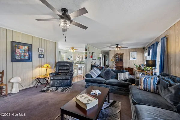 $300,000 | 458 Bayview Drive, Harkers Island, NC 28531