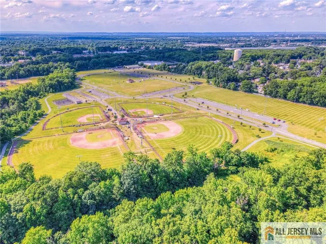 $2,600 | 173 Salem Road, North Brunswick, NJ 08902