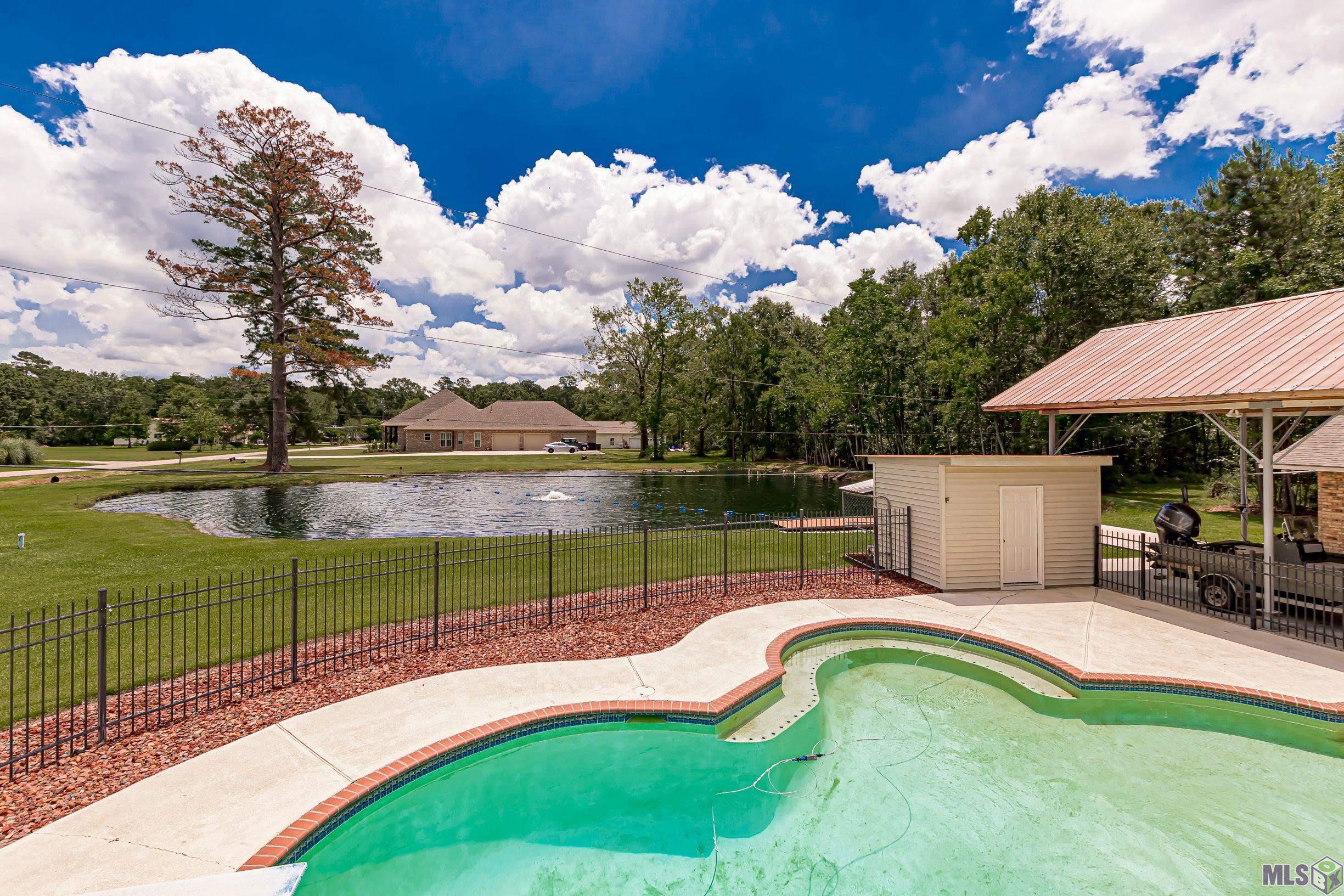 14342 Harry Savoy Road St. Amant, LA 70774 - Photo 31 of 37 Gallery Image 31