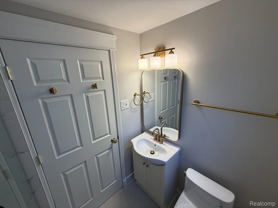 1684 Graefield Road, Unit 60 Birmingham, MI 48009 - Photo 29 of 34