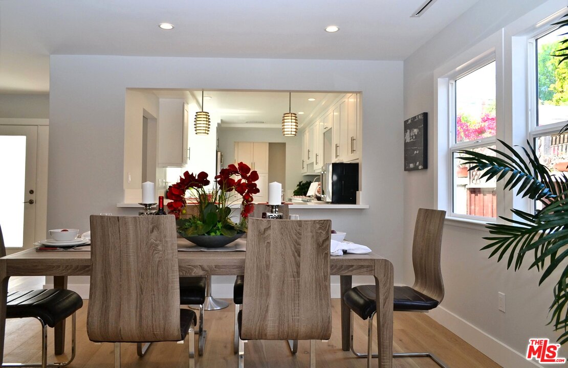1847 Preuss Road Los Angeles, CA 90035 - Photo 14 of 50 Gallery Image 14