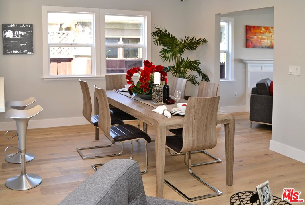 1847 Preuss Road Los Angeles, CA 90035 - Photo 18 of 50 Gallery Image 18