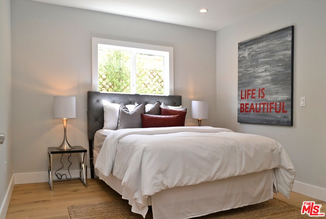 1847 Preuss Road Los Angeles, CA 90035 - Photo 44 of 50 Gallery Image 44