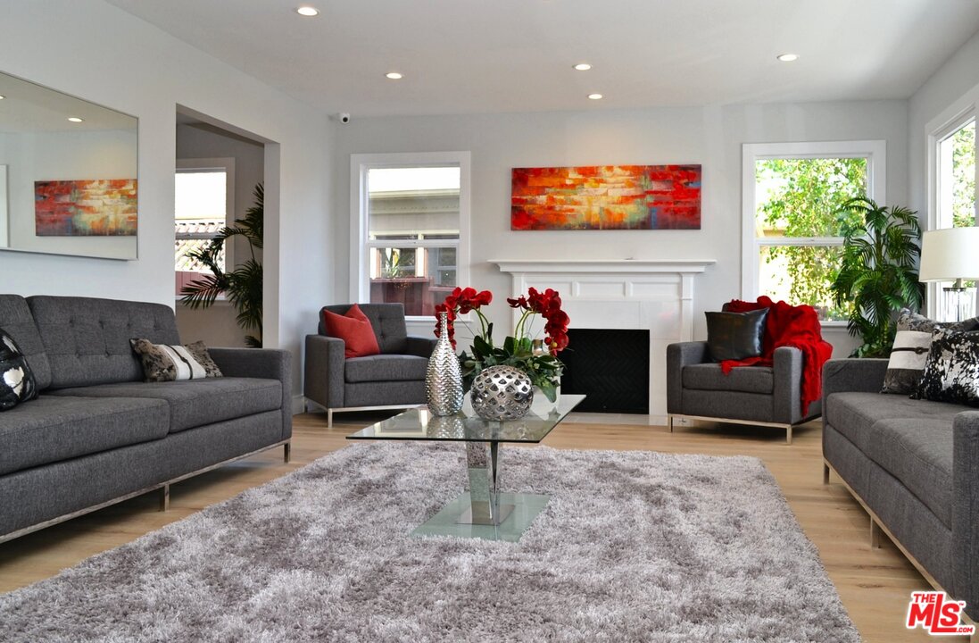 1847 Preuss Road Los Angeles, CA 90035 - Photo 8 of 50 Gallery Image 8