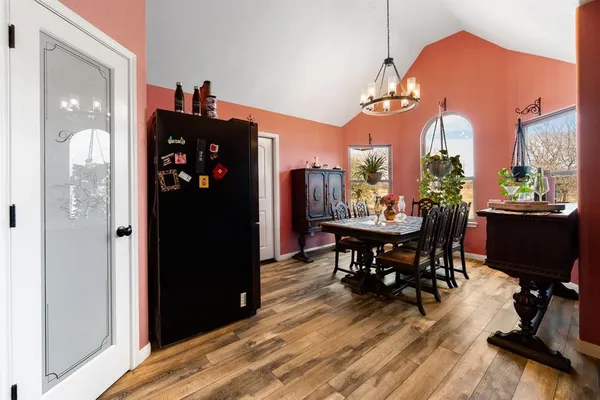 $424,900 | 329 Hcr 1314, Whitney, TX 76692