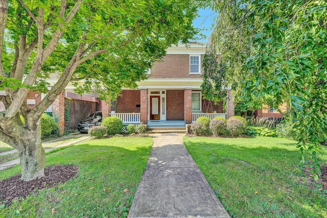 $449,950 | 818 Day Avenue Southwest, Roanoke, VA 24016