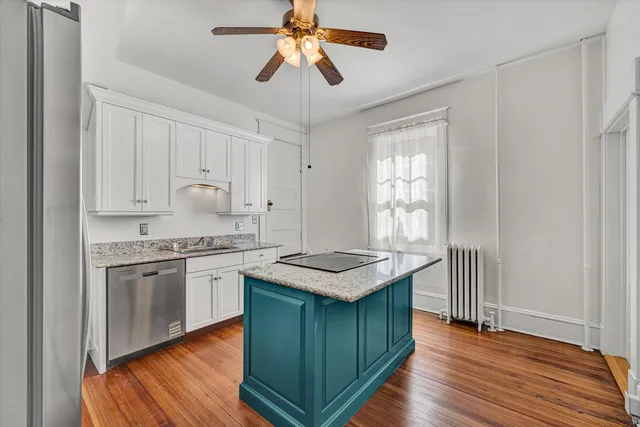 $449,950 | 818 Day Avenue Southwest, Roanoke, VA 24016