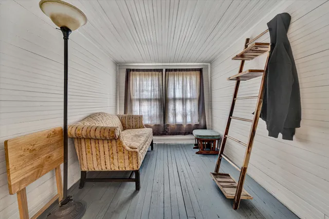 $449,950 | 818 Day Avenue Southwest, Roanoke, VA 24016