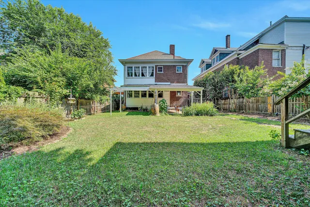 $449,950 | 818 Day Avenue Southwest, Roanoke, VA 24016