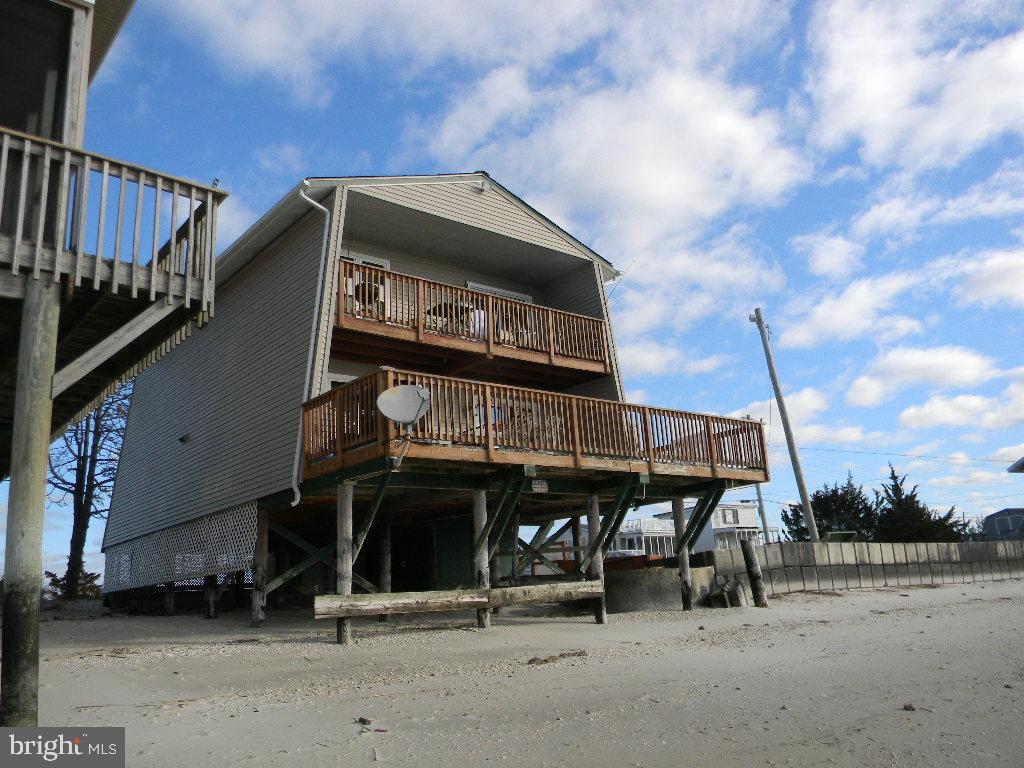 200 Cove Road Newport, NJ 08345 - Photo 3 of 21 Side and front view
