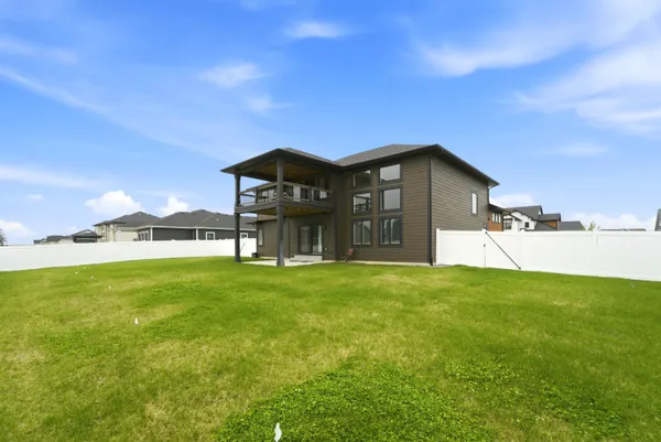 $1,045,000 | 9343 Iris Drive, St. John, IN 46373