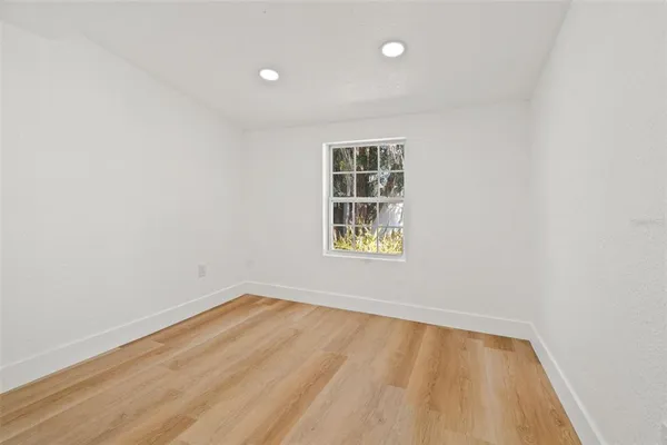 $1,200 | 2008 Oakwood Avenue, Unit B, Tampa, FL 33605