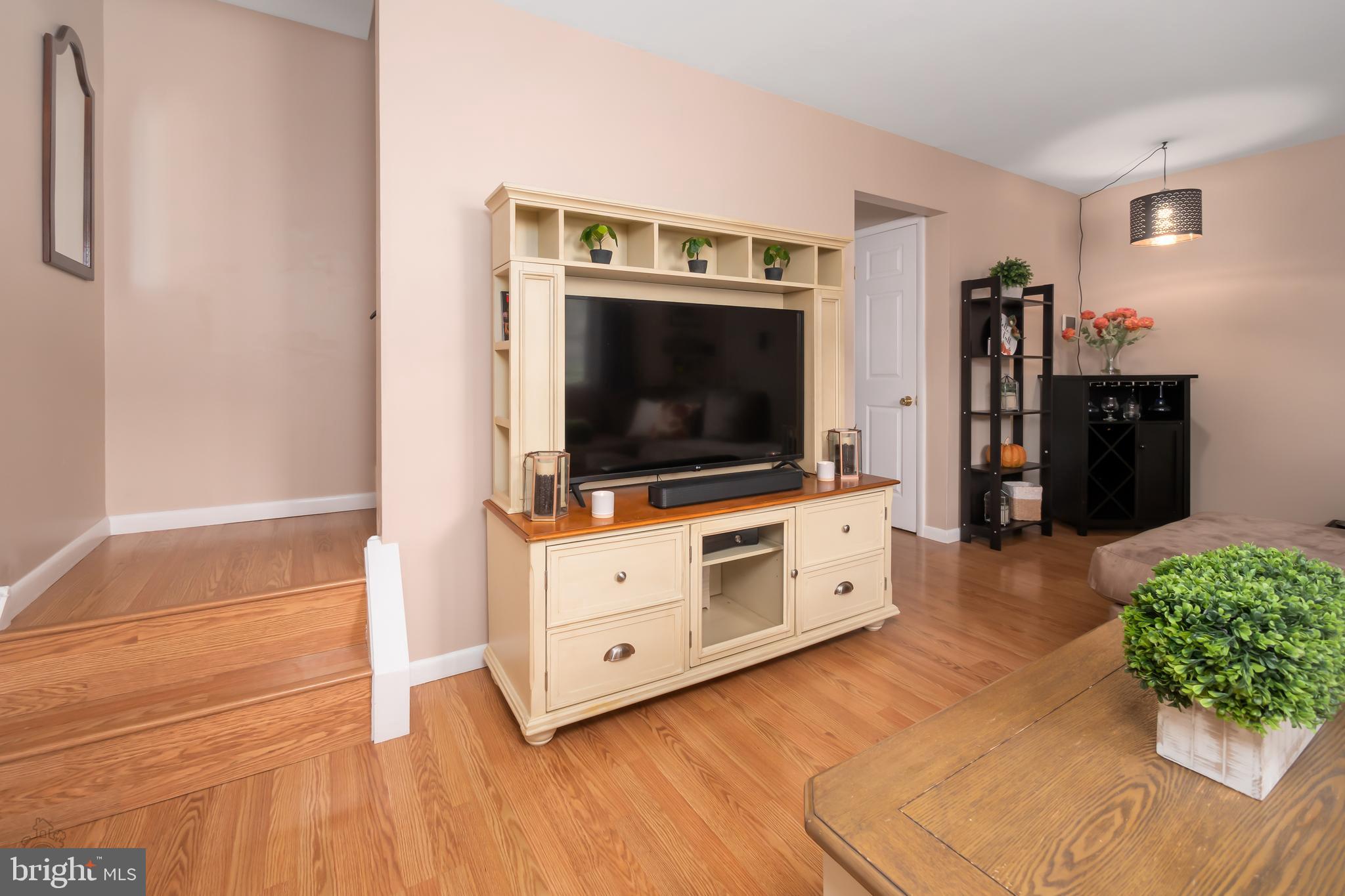 1226 Salisbury Road Allentown, PA 18103 - Photo 9 of 25 Gallery Image 9