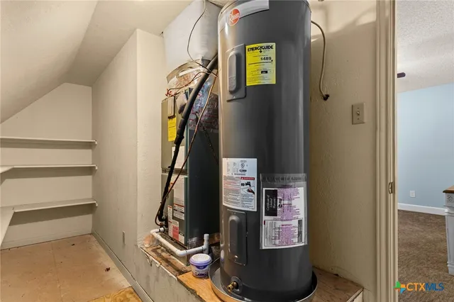 $379,900 | 310 County Road 3080, Lampasas, TX 76550