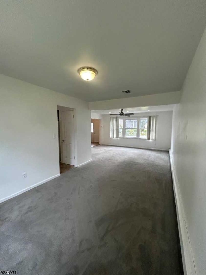 86 Kingston Road Parsippany, NJ 07054 - Photo 3 of 12