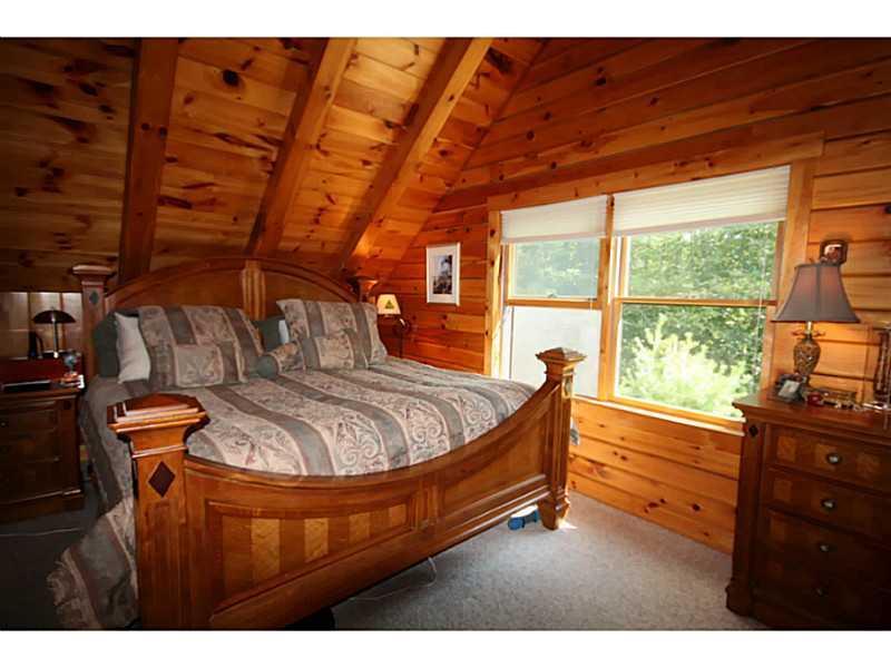 442 River Road Edgecomb, ME 04556 - Photo 13 of 18 Master Bedroom.