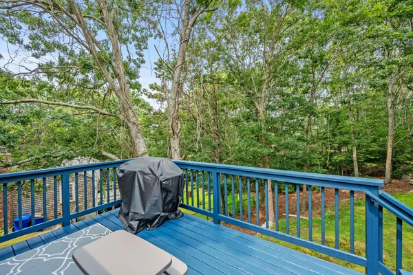 $650,000 | 17 Colony Avenue, Buzzards Bay, MA 02532