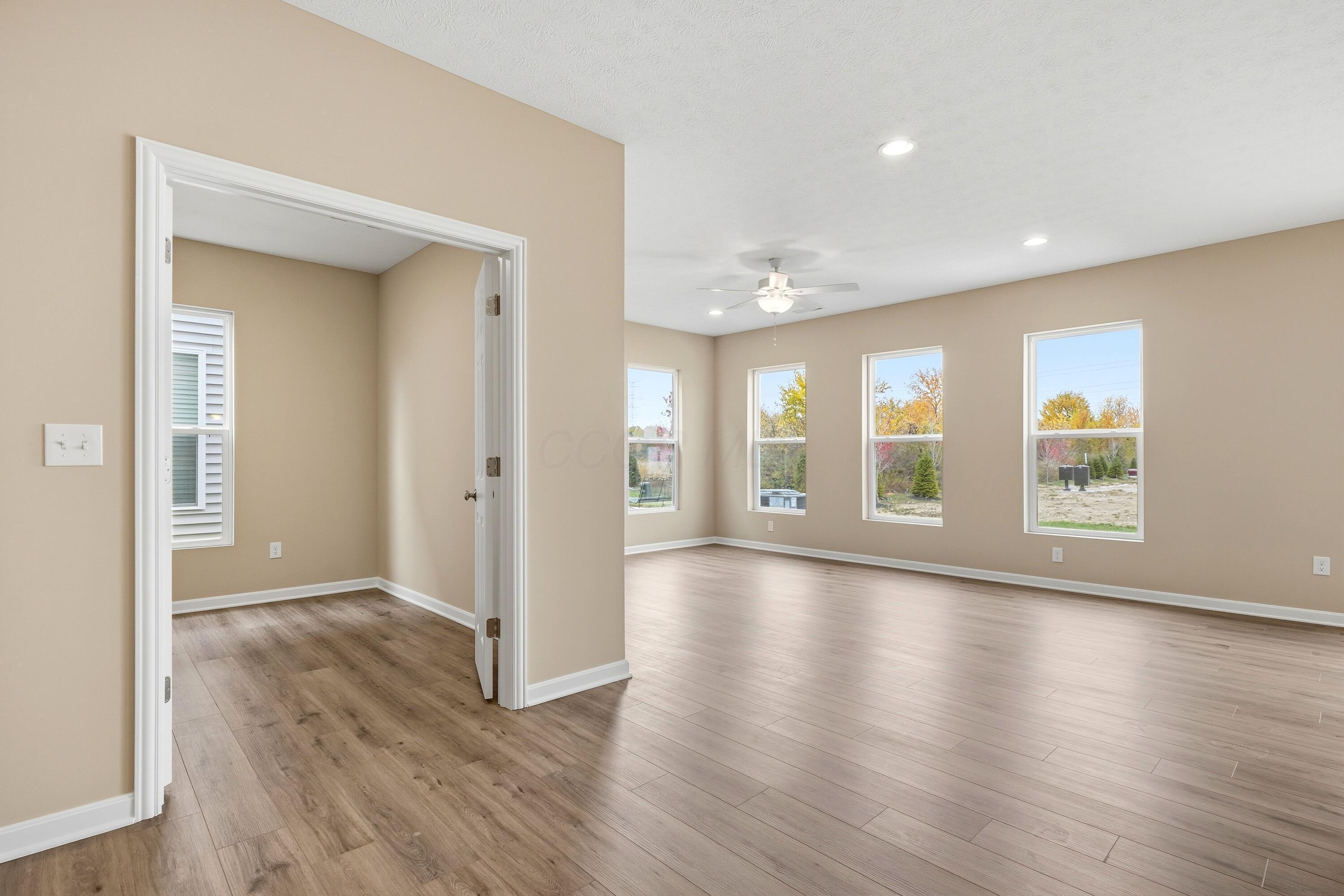 5477 Valleydale Road Powell, OH 43065 - Photo 17 of 40 Interior