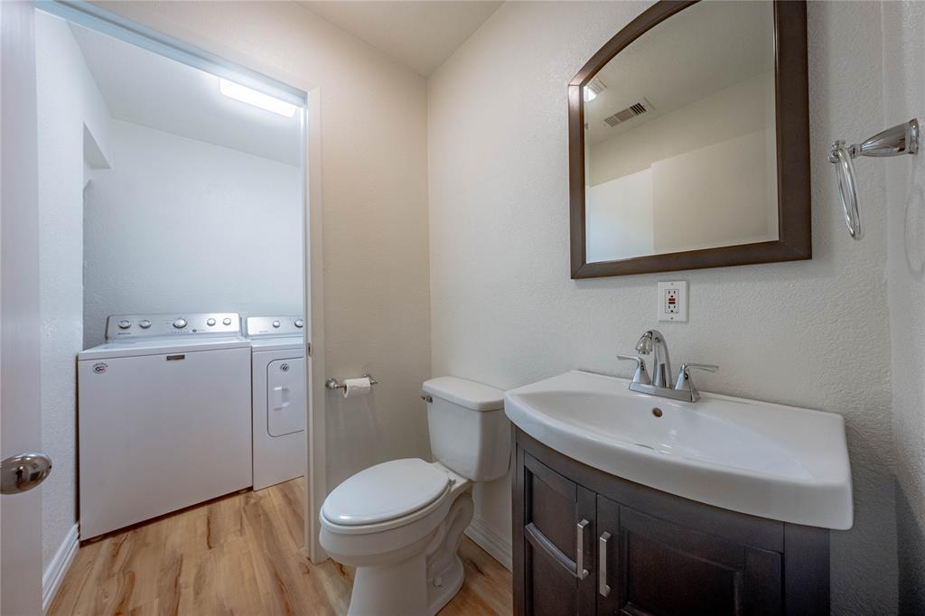 316 Oak Lane Tool, TX 75143 - Photo 12 of 17