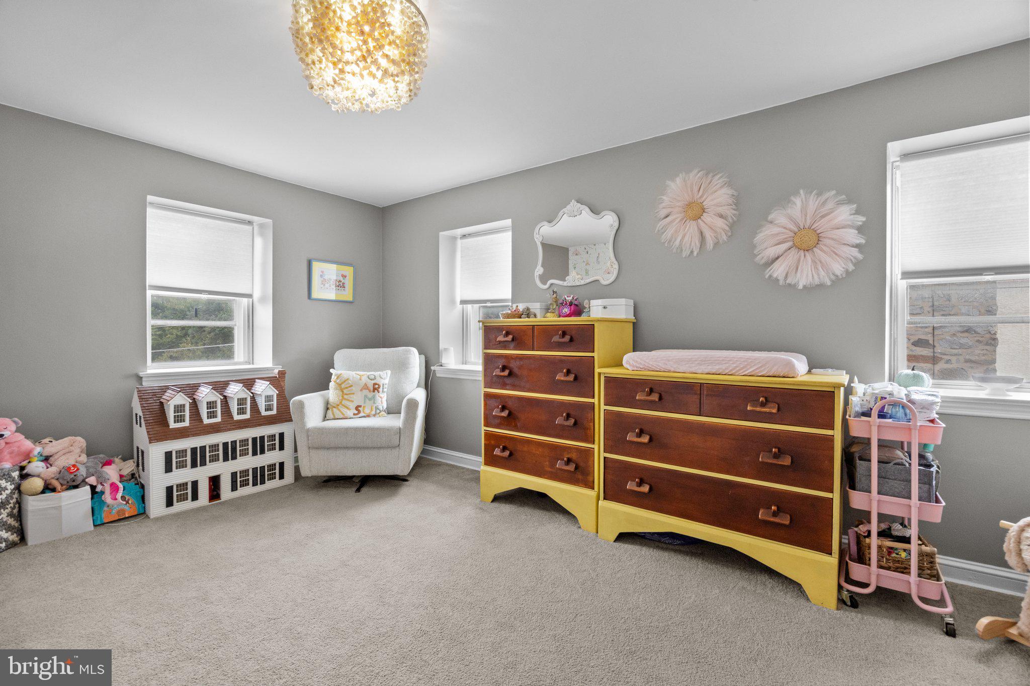 1449 Steel Road Havertown, PA 19083 - Photo 16 of 26