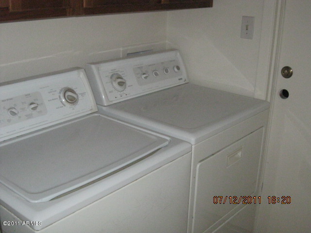 4141 West Boca Raton Road Phoenix, AZ 85053 - Photo 5 of 10 Inside Laundry