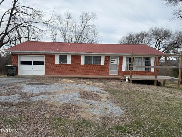 $186,000 | 617 East Barton Ridge Road, Greeneville, TN 37745