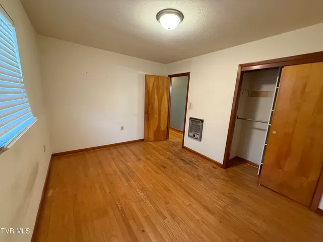 $175,000 | 617 East Barton Ridge Road, Greeneville, TN 37745