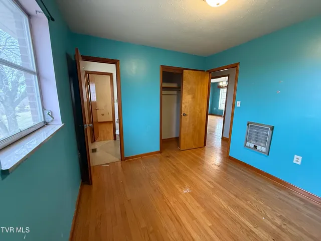 $175,000 | 617 East Barton Ridge Road, Greeneville, TN 37745