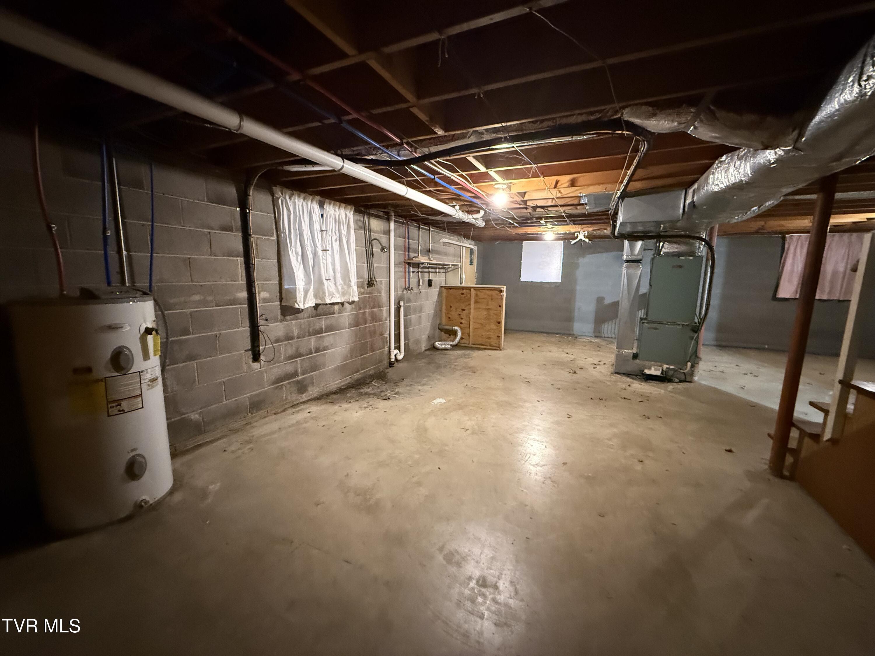 617 East Barton Ridge Road Greeneville, TN 37745 - Photo 23 of 28 IMG_2677