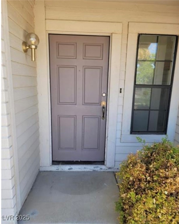 149 Cologne Court Henderson, NV 89074 - Photo 2 of 29