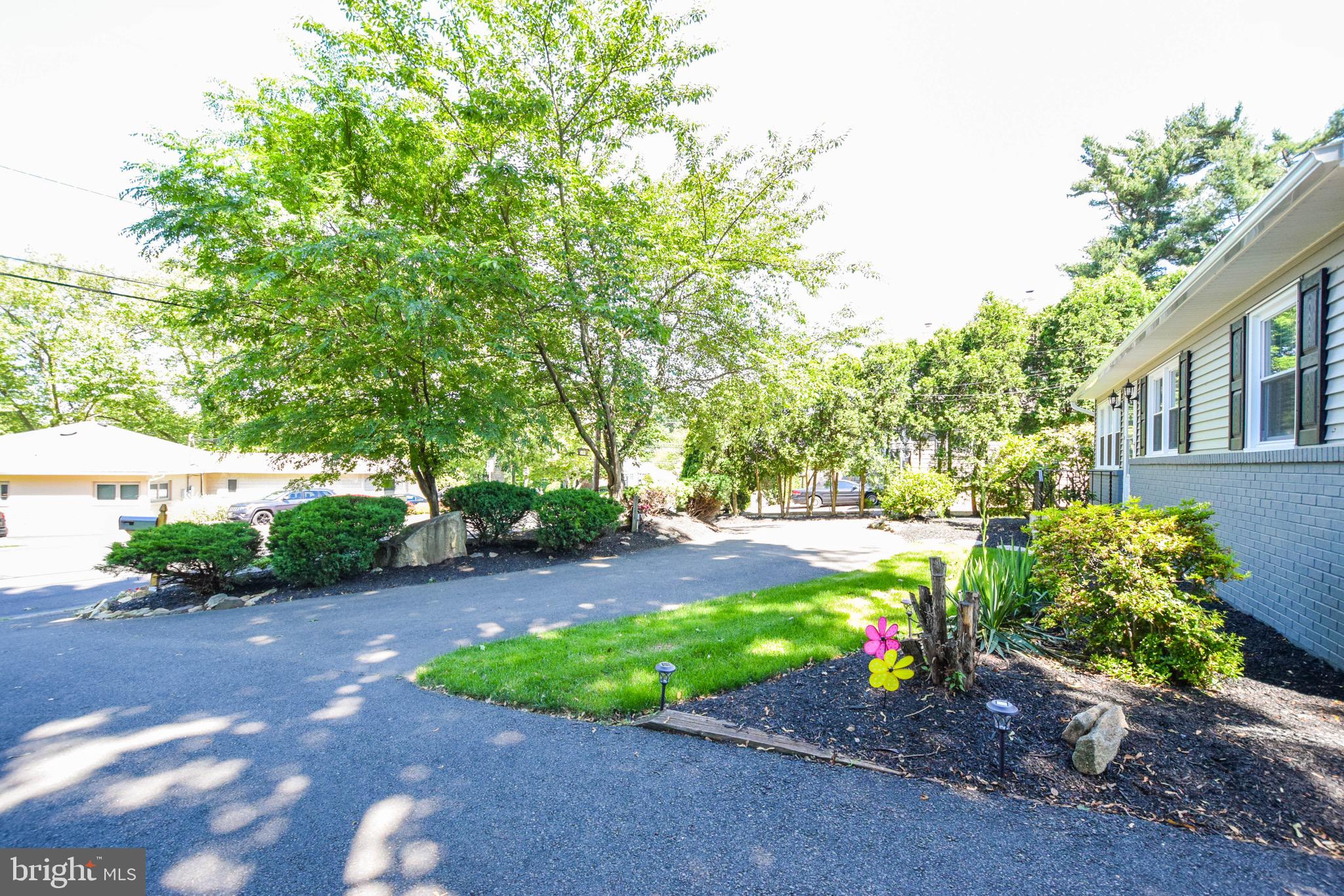 1104 Russell Road Willow Grove, PA 19090 - Photo 25 of 27 Gallery Image 25
