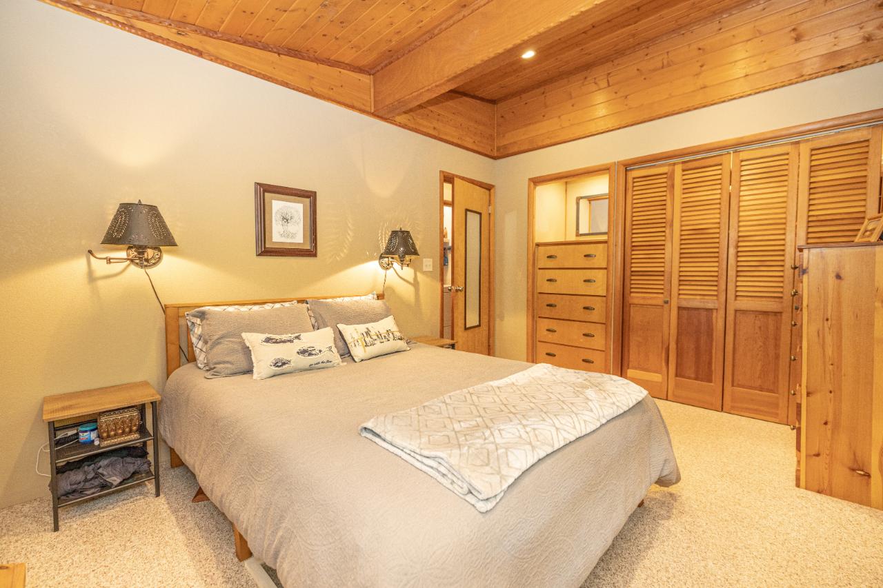 11392 Gresham Road Woodruff, WI 54568 - Photo 18 of 40 Gallery Image 18