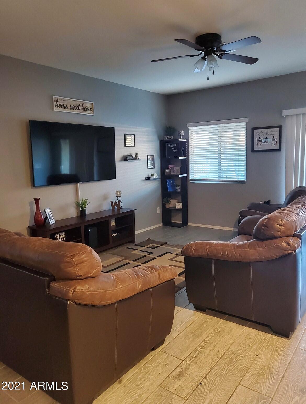 11652 West Redfield Road El Mirage, AZ 85335 - Photo 3 of 3 Living Area