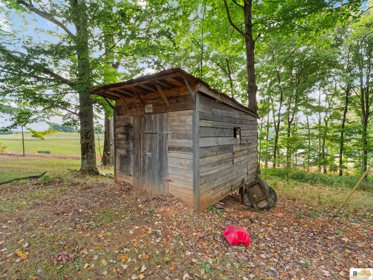 131 Wayne Poynter Road Edmonton, KY 42129 - Photo 52 of 63 Gallery Image 52