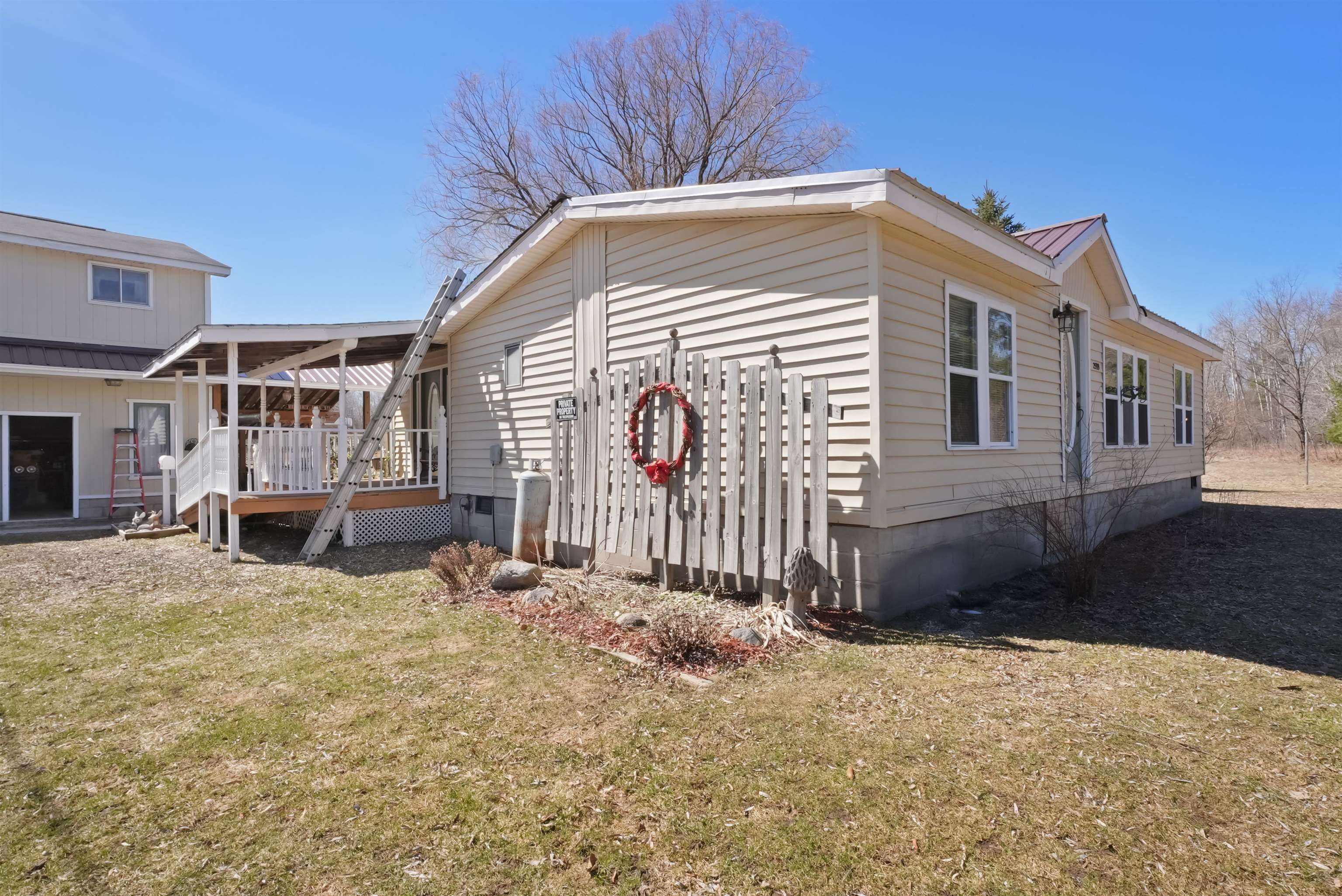 2599 West 6 Road Buckley, MI 49620 - Photo 33 of 37 1898418-33.JPG