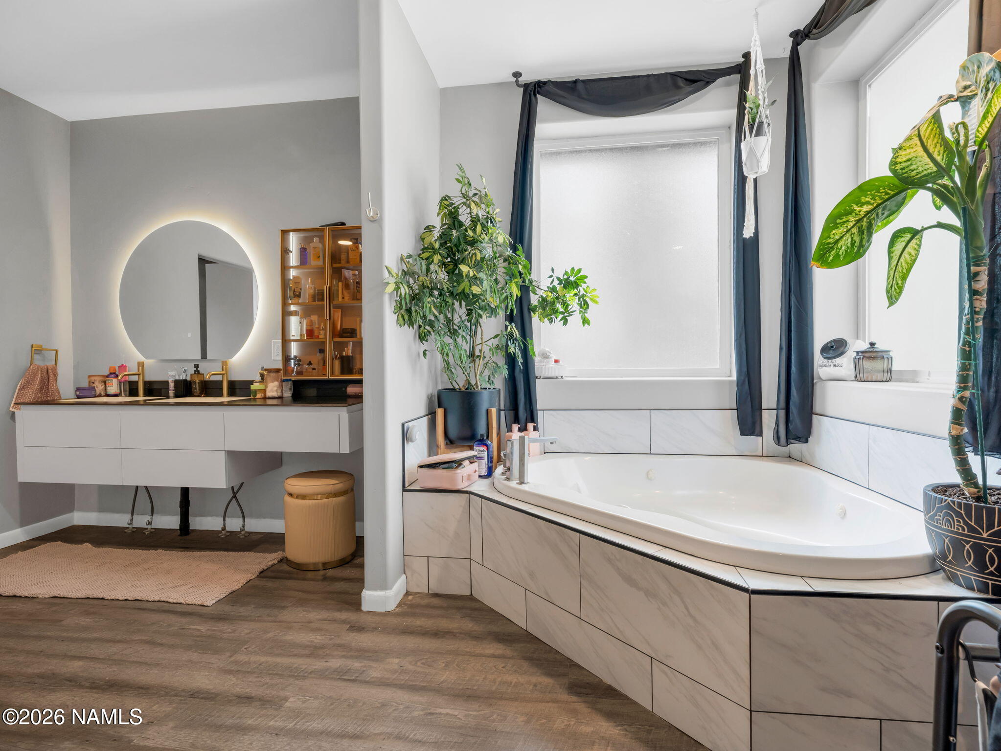 1290 South Herold Rnch Road Flagstaff, AZ 86004 - Photo 38 of 69 primary bath