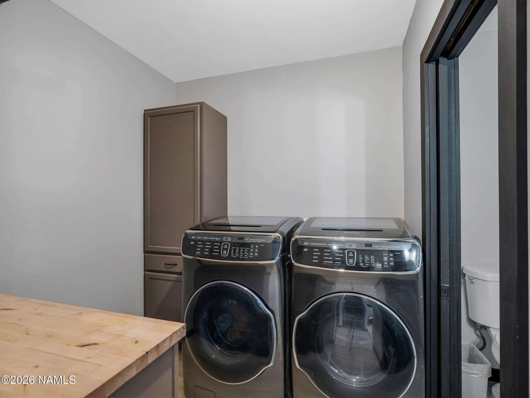 1290 South Herold Rnch Road Flagstaff, AZ 86004 - Photo 55 of 70 laundry