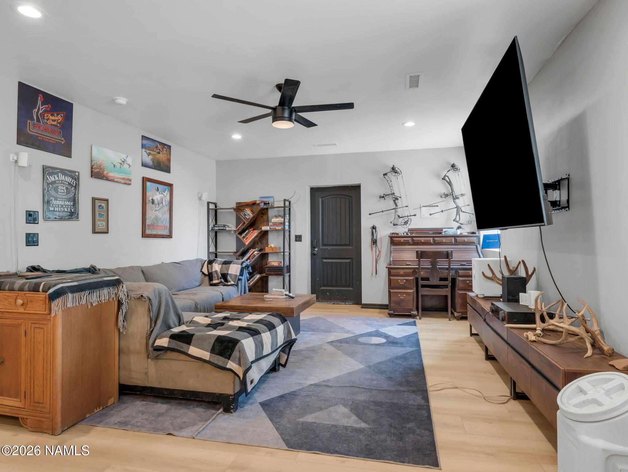 1290 South Herold Rnch Road Flagstaff, AZ 86004 - Photo 66 of 70 ADU living room