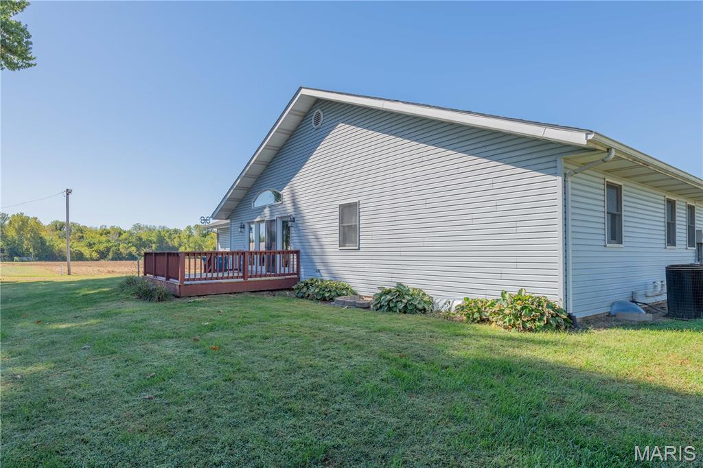 802 South Moreland Road Bethalto, IL 62010 - Photo 21 of 22 Gallery Image 21
