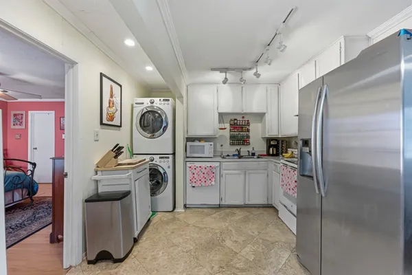 $399,000 | 916 East 49th Street, Austin, TX 78751